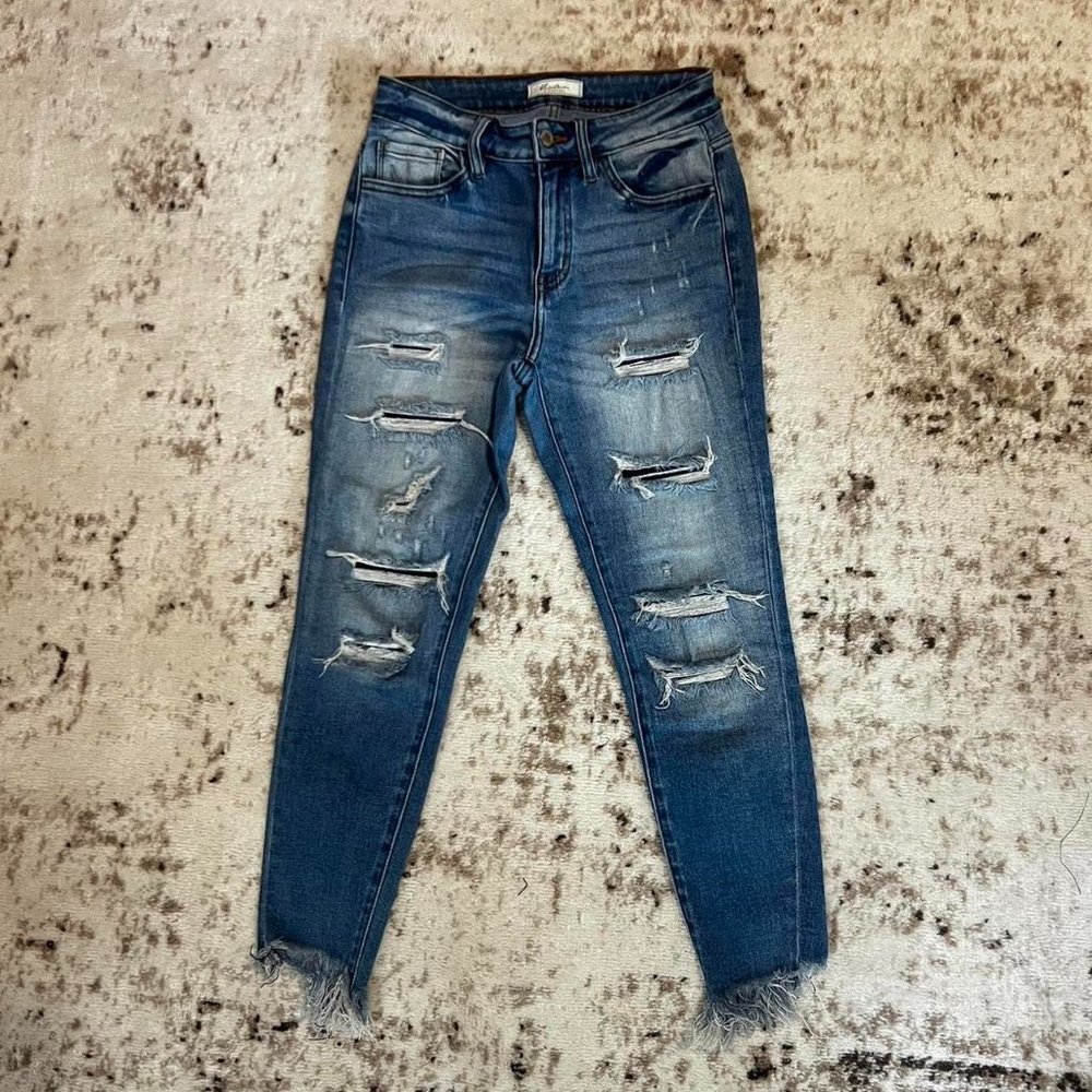 KanCan Women's Distressed Jeans